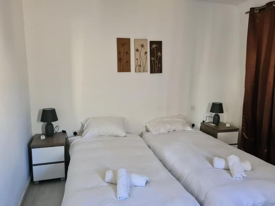 St Julians Central 2 Bedroom Apartment Saint Julian's 外观 照片