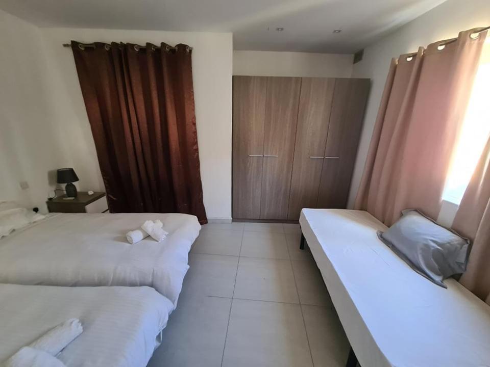 St Julians Central 2 Bedroom Apartment Saint Julian's 外观 照片